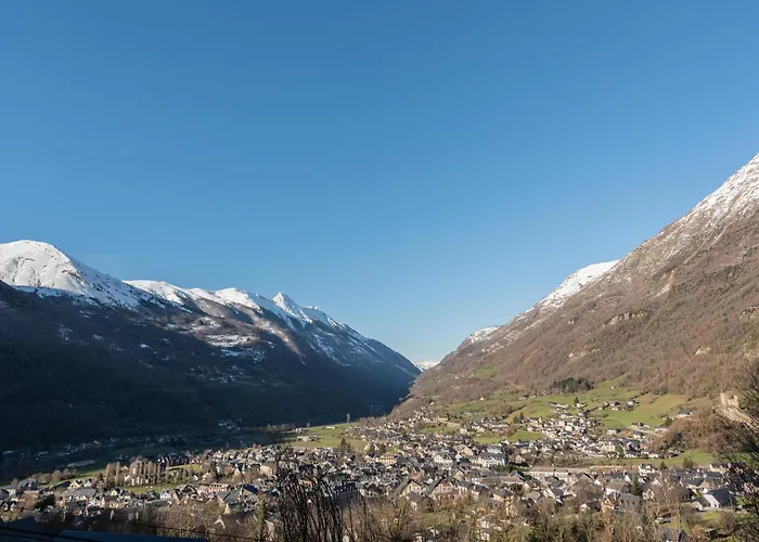 4 Personnes Classe 3 Etoiles * Люс-Сен-Совёр